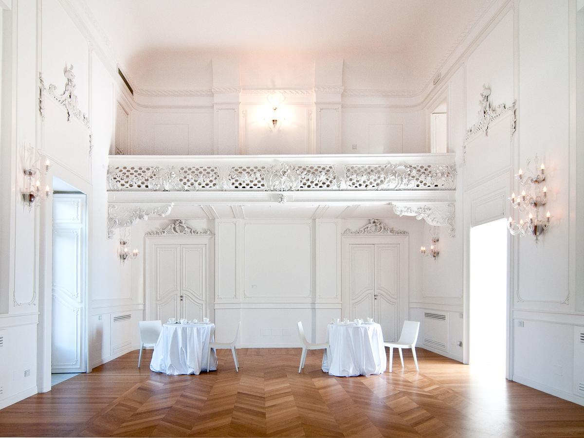 Bed and Breakfast Palazzo Dei Concerti à Torre Annunziata Extérieur photo